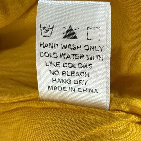 Dress Forum Golden Floral Ruffled Seersucker Zip Mini Sundress Size S - Picture 11 of 12